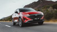 Nissan Qashqai обиколи остров Тасмания без дозареждане