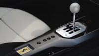 "Иновативната" ръчна трансмисия на Ferrari се оказа софтуер за 217 000 долара