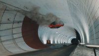 Шумахер го направи с Mercedes SLS, сега китайци го повтарят селектрически SUV