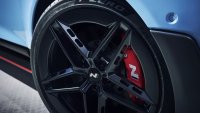 Hyundai ще учи електромобилите си да спират с двигателя