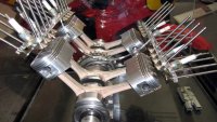 Овалният двигател на Honda беше истинска инженерна лудост