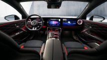 Mercedes показа интериора на електрически суперседан 
