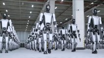 Китайците повтарят стратегията от колите. Този път става дума за роботи