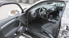 Фотошпиони разкриха салона на бъдещото Audi A3 