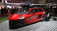 Първият сериен летящ автомобил дебютира в Женева