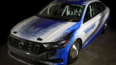 VW Jetta гони рекорд за скорост
