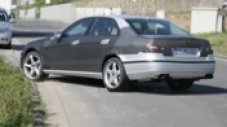 Шпионски снимки на Mercedes E63 AMG
