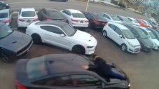 В Канада отмъкнаха BMW като на кино