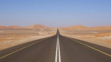 Най-дългият прав път в света е над 250 километра