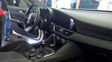 Alfa Romeo Giulia отвътре