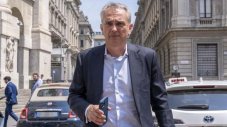 Шеф в Apple застава начело на Stellantis
