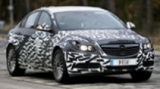 Opel показа още снимки на Insignia с маскировка