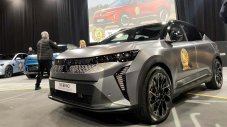Renault Scenic E-Tech е &bdquo;Автомобил на годината" в Европа