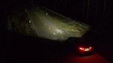 Новите фарове на Ford прожектират знаци на пътя