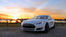 В Германия: Трябва ни секси електромобил като Tesla