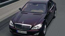 Mercedes спира да продава коли в Косово