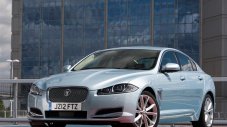 Jaguar XF излиза с нов дизел