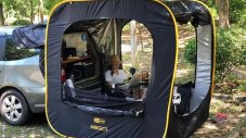 Вижте как автомобил може да стане кемпер за минути