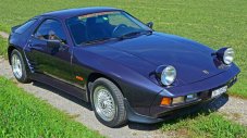 Единствено по рода си Porsche 928 е изложено за продажба