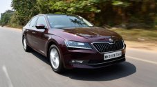 Skoda обеща хибриден Superb през 2019