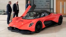 Aston Martin очаква големи печалби от електромобилите си