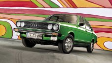 Audi 80 празнува юбилей с носталгия към миналото