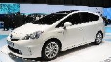 Toyota Prius+ побира седем