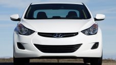 Hyundai пуска дълга Elantra в Китай