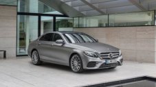 Продажбите на Mercedes продължават да растат