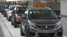 Peugeot Citro&euml;n се изправя сам срещу Uber и компания