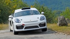 Cayman връща Porsche в ралитата