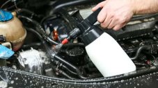 Как правилно да измиете двигателя на автомобила