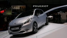Вече има 35 000 поръчки за новото Peugeot 208