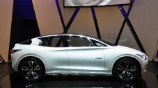 Infiniti ще прави хечбек върху платформа на Mercedes