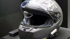 Умна каска ще помага на мотоциклетистите