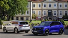 Volkswagen стартира продажбите на двe хибридни версии на Touareg