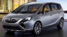 Opel със Zafira Tourer в Женева