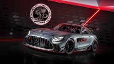 Mercedes-AMG представи нов звяр за писта