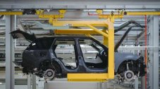 Jaguar Land Rover го закъса още повече