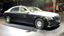 Mercedes показа обновения Maybach S560 4Matic
