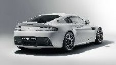 Нова състезателна версия на Aston Martin Vantage GT4