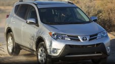 Над 2 милиона Toyota RAV4 влизат в сервизи заради сгрешен акумулатор