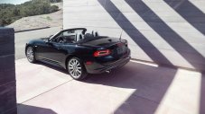 Fiat 124 Spider излезе официално