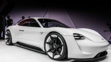 Audi и Porsche ще работят заедно по безпилотни електрички