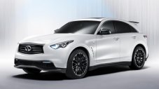 Infiniti пуска версията FX Себастиан Фетел