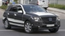 Mercedes обновява SUV модела си ML