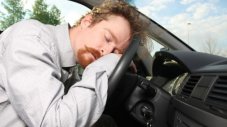Всеки десети шофьор във Великобритания е заспивал на волана
