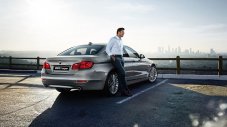 BMW е най-секси марката, а Mercedes-Benz - най-престижната