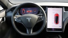 Tesla ще гони крадците с Бах