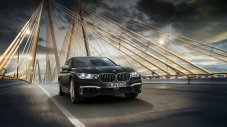 BMW представи двигател с 4 турбини